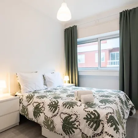 Moreira Terrace 2*